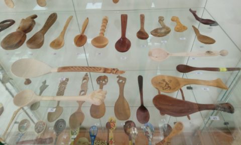 Хороша не только к обеду: изюминки уникальной коллекции ложек Игоря Корабельникова в Музее Выльгорта