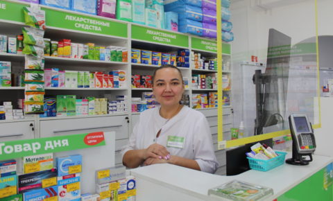 Терпение и понимание: фармацевт Анастасия Князева делится, как смогла наладить контакт с покупателями