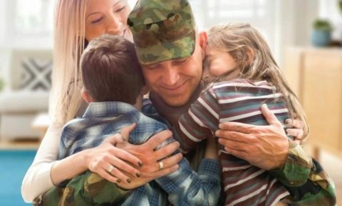 Как оказать поддержку военнослужащим и их семьям