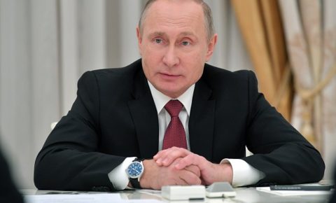 Президент России Владимир Путин подписал Указ «О мерах поддержки многодетных семей»