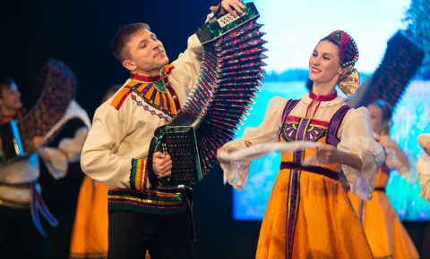 «Мастера искусств – селу»