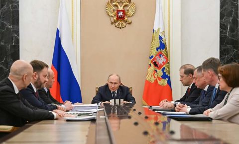 Владимир Путин провел совещание по экономическим вопросам