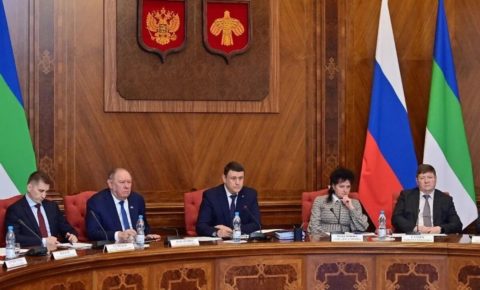 «Это вопрос безопасности более 1500 людей», — Дмитрий Братыненко поручил проработать план ремонта дороги Том — Керки