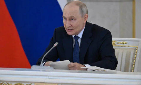 Путин поддержал перенос срока погашения бюджетных кредитов в регионах