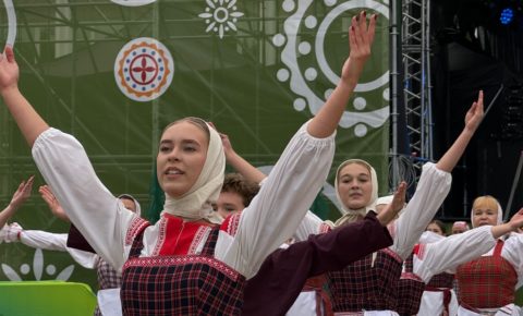 «Шондiбан» на Стефановской площади