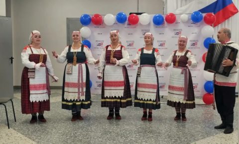 Пажга встречает гостей: традиции, песни и выборы для международных экспертов